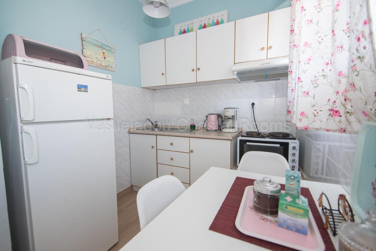 Vasileiadou Coastal Rooms Flogita Esterno foto